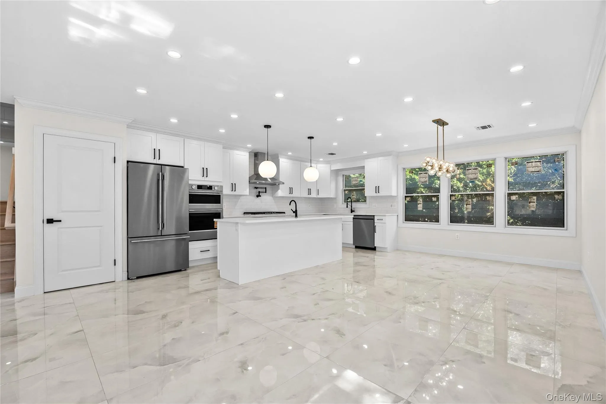 2 Circle Drive, Oyster Bay, NY, 4 Bedrooms Bedrooms, 14 Rooms Rooms,5 BathroomsBathrooms,Residential,For Rent,Circle,0,1015840 2 Circle Drive, Oyster Bay, NY, 4 Bedrooms Bedrooms, 14 Rooms Rooms,5 BathroomsBathrooms,Residential,For Rent,Circle,0,1015840