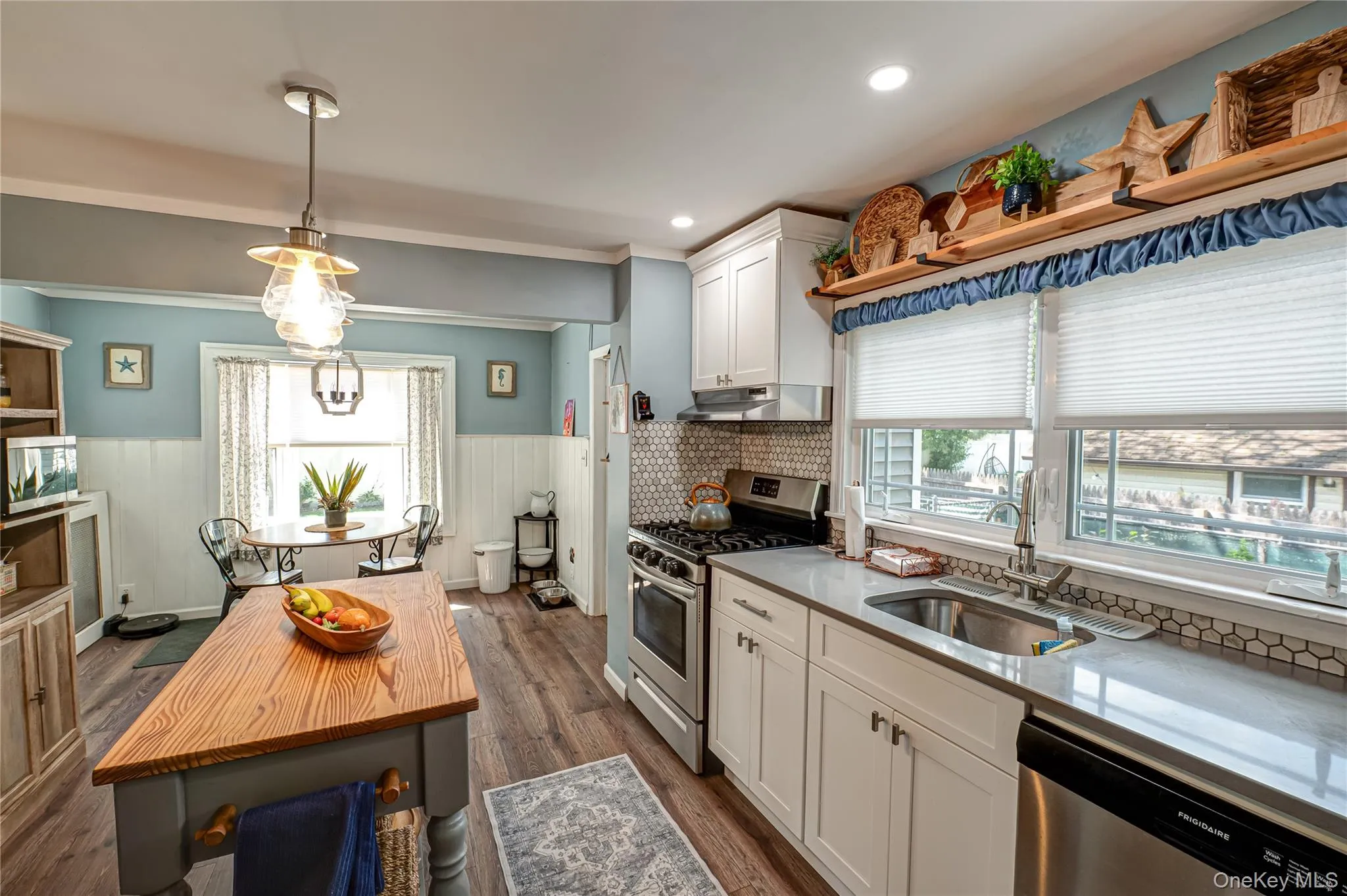64 Audubon Street, Smithtown, NY, 3 Bedrooms Bedrooms, 8 Rooms Rooms,1 BathroomBathrooms,Residential,For Rent,Audubon,0,1015846 64 Audubon Street, Smithtown, NY, 3 Bedrooms Bedrooms, 8 Rooms Rooms,1 BathroomBathrooms,Residential,For Rent,Audubon,0,1015846