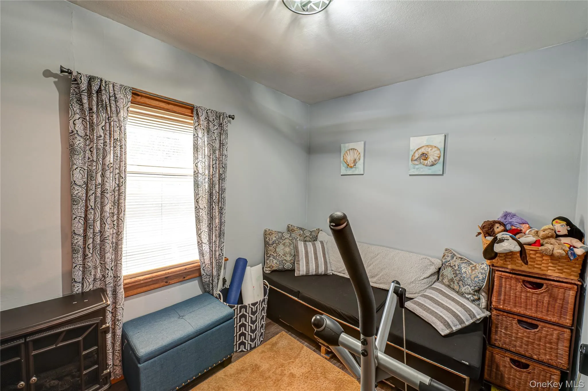 64 Audubon Street, Smithtown, NY, 3 Bedrooms Bedrooms, 8 Rooms Rooms,1 BathroomBathrooms,Residential,For Rent,Audubon,0,1015846 64 Audubon Street, Smithtown, NY, 3 Bedrooms Bedrooms, 8 Rooms Rooms,1 BathroomBathrooms,Residential,For Rent,Audubon,0,1015846
