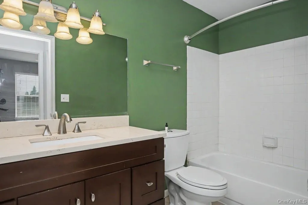 45 Kensington Way, Middletown, NY, 2 Bedrooms Bedrooms, 5 Rooms Rooms,2 BathroomsBathrooms,Residential,For Rent,Kensington,0,KEY1015847 45 Kensington Way, Middletown, NY, 2 Bedrooms Bedrooms, 5 Rooms Rooms,2 BathroomsBathrooms,Residential,For Rent,Kensington,0,KEY1015847