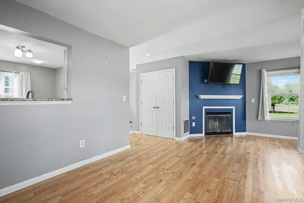 45 Kensington Way, Middletown, NY, 2 Bedrooms Bedrooms, 5 Rooms Rooms,2 BathroomsBathrooms,Residential,For Rent,Kensington,0,KEY1015847 45 Kensington Way, Middletown, NY, 2 Bedrooms Bedrooms, 5 Rooms Rooms,2 BathroomsBathrooms,Residential,For Rent,Kensington,0,KEY1015847