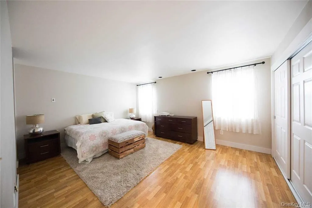 29 Woodlake E Drive, Oyster Bay, NY, 3 Bedrooms Bedrooms, 6 Rooms Rooms,2 BathroomsBathrooms,Residential Lease,For Rent,Woodlake E,0,1015852 29 Woodlake E Drive, Oyster Bay, NY, 3 Bedrooms Bedrooms, 6 Rooms Rooms,2 BathroomsBathrooms,Residential Lease,For Rent,Woodlake E,0,1015852