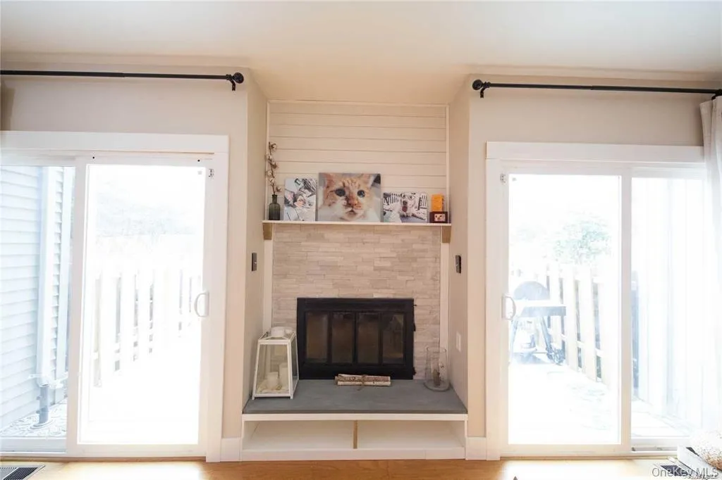 29 Woodlake E Drive, Oyster Bay, NY, 3 Bedrooms Bedrooms, 6 Rooms Rooms,2 BathroomsBathrooms,Residential Lease,For Rent,Woodlake E,0,1015852 29 Woodlake E Drive, Oyster Bay, NY, 3 Bedrooms Bedrooms, 6 Rooms Rooms,2 BathroomsBathrooms,Residential Lease,For Rent,Woodlake E,0,1015852