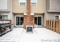 29 Woodlake E Drive, Oyster Bay, NY, 3 Bedrooms Bedrooms, 6 Rooms Rooms,2 BathroomsBathrooms,Residential Lease,For Rent,Woodlake E,0,1015852 29 Woodlake E Drive, Oyster Bay, NY, 3 Bedrooms Bedrooms, 6 Rooms Rooms,2 BathroomsBathrooms,Residential Lease,For Rent,Woodlake E,0,1015852