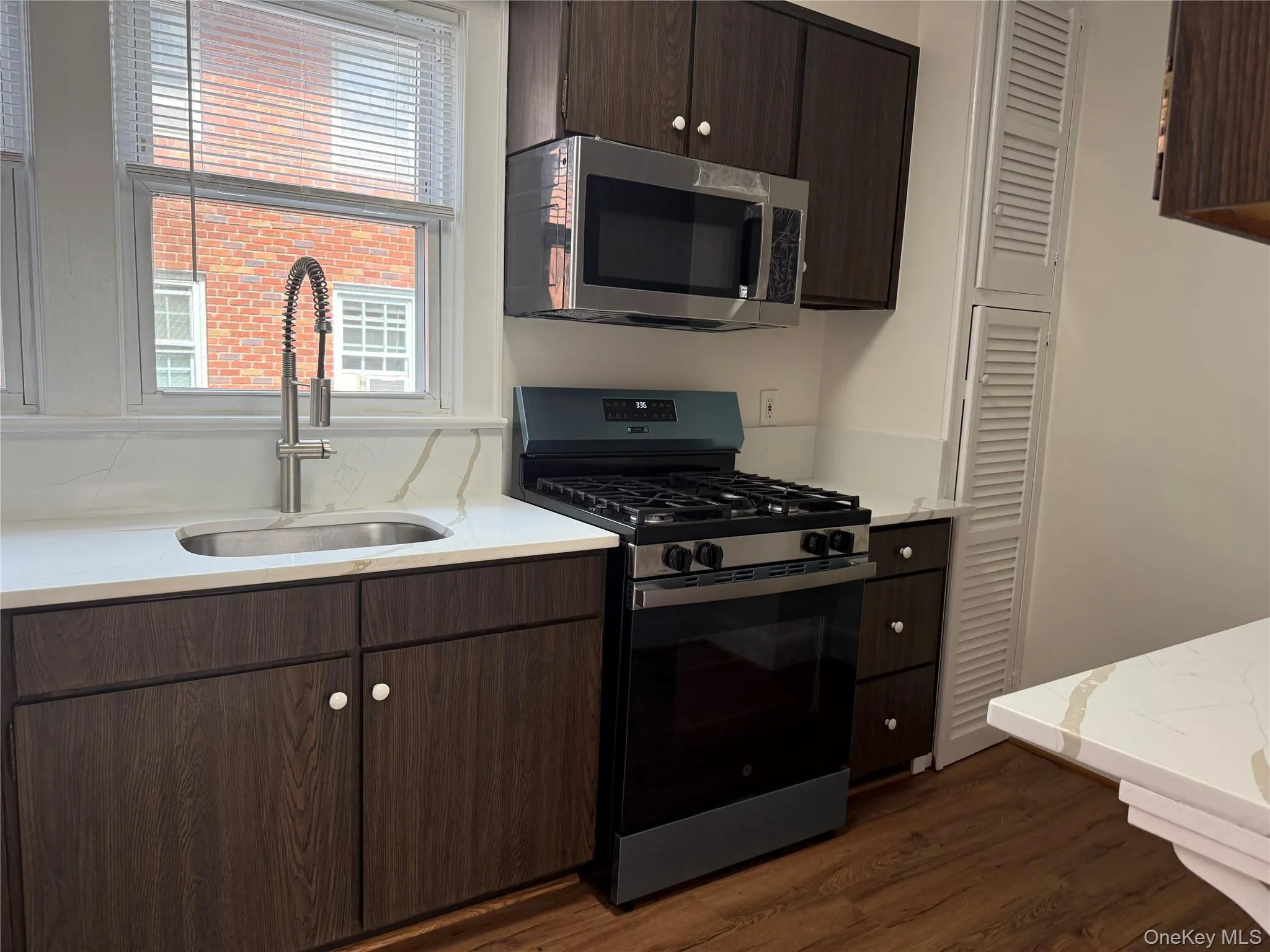 24 Adelaide Street, Hempstead, NY, 2 Bedrooms Bedrooms, 5 Rooms Rooms,1 BathroomBathrooms,Residential Lease,For Rent,Adelaide,0,1015859 24 Adelaide Street, Hempstead, NY, 2 Bedrooms Bedrooms, 5 Rooms Rooms,1 BathroomBathrooms,Residential Lease,For Rent,Adelaide,0,1015859