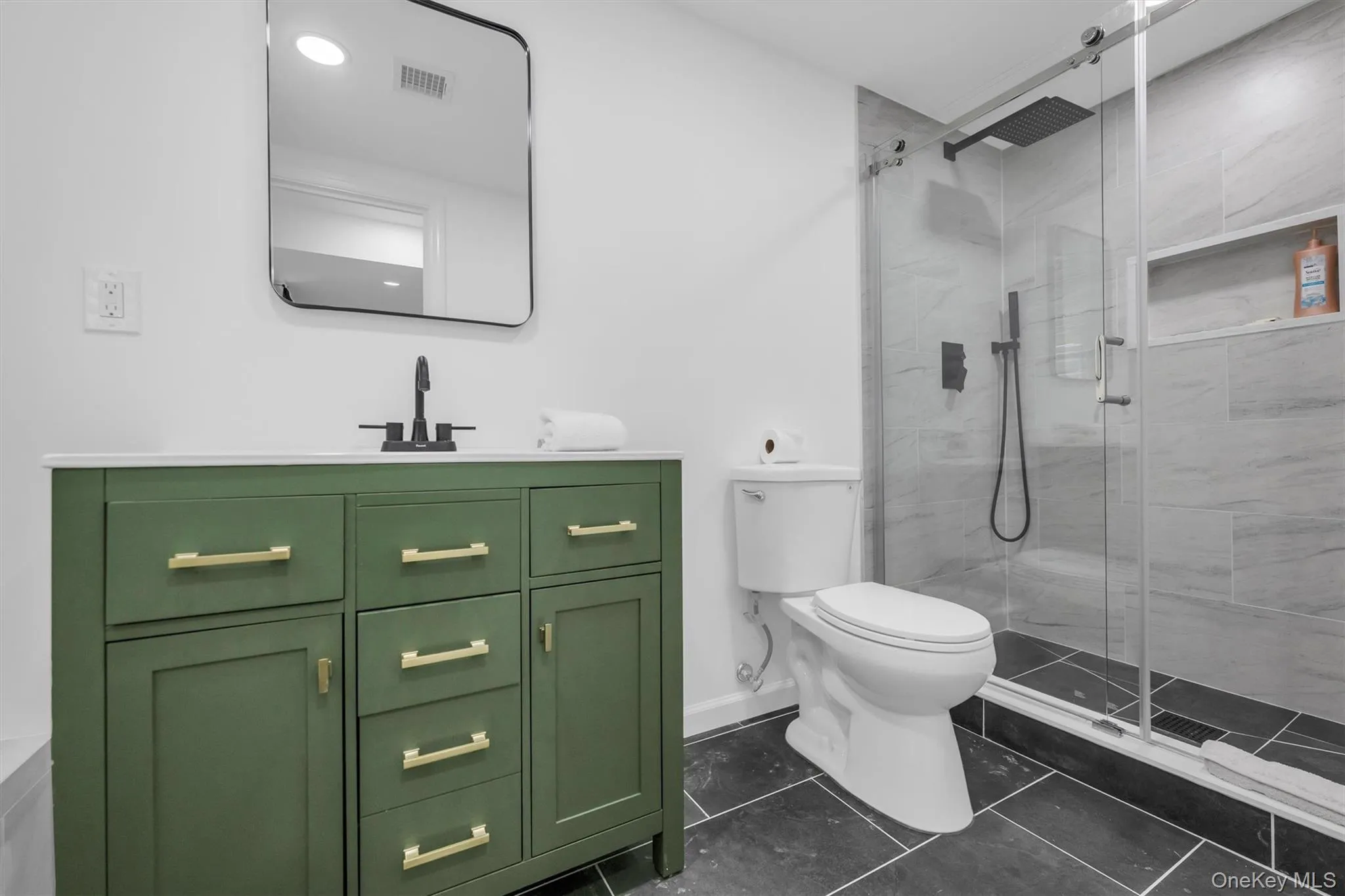 8 Westbury Road, Southampton, NY, 5 Bedrooms Bedrooms, 11 Rooms Rooms,4 BathroomsBathrooms,Residential,For Rent,Westbury,0,1015862 8 Westbury Road, Southampton, NY, 5 Bedrooms Bedrooms, 11 Rooms Rooms,4 BathroomsBathrooms,Residential,For Rent,Westbury,0,1015862