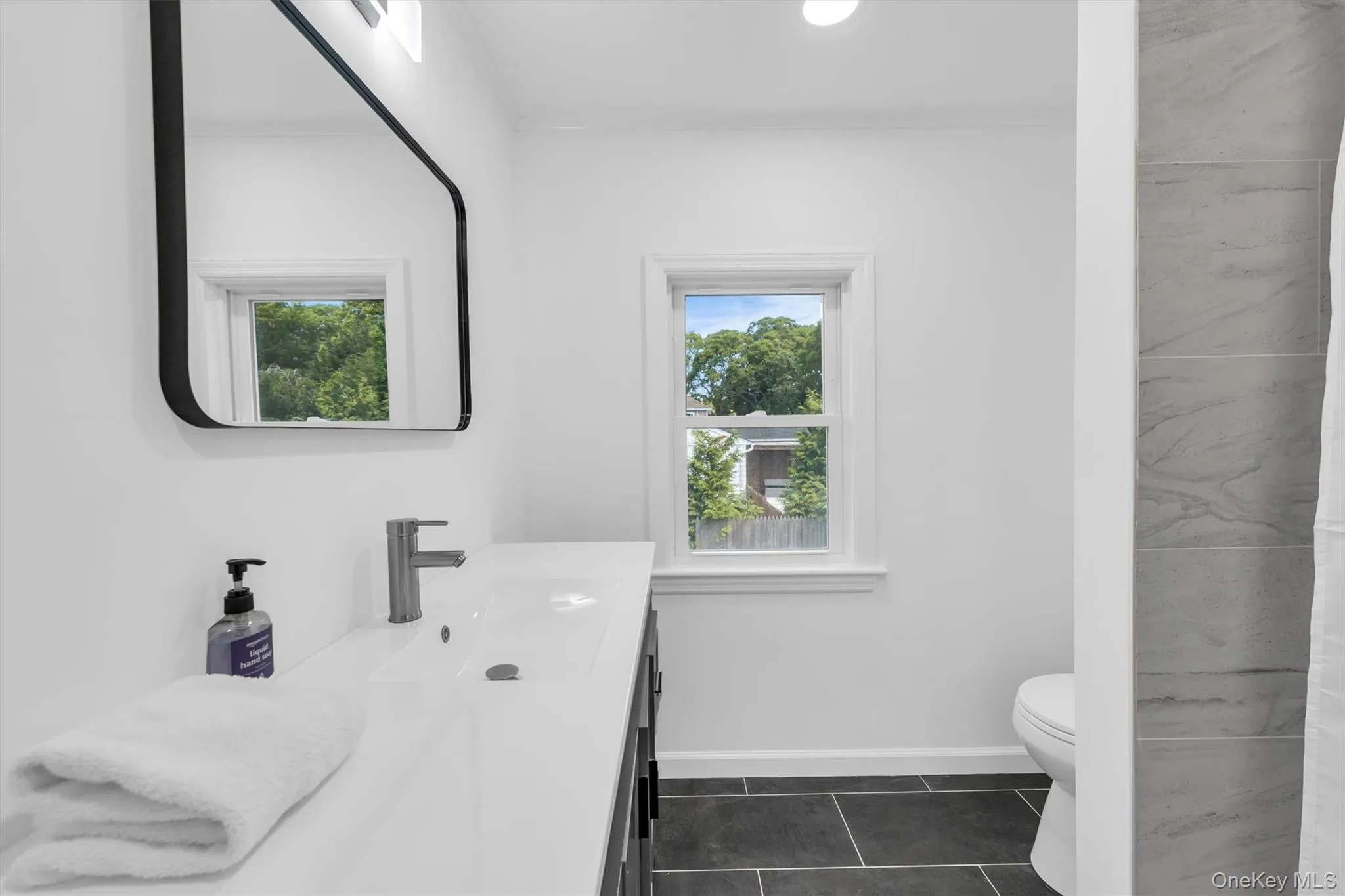 jack and Jill bathroom for bedroom 2 and 3 jack and Jill bathroom for bedroom 2 and 3