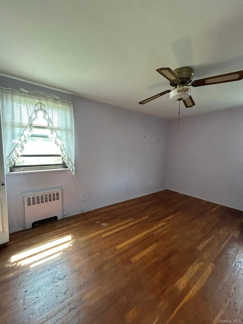 158 06 Cross Island Parkway, New York, NY, 1 Bedroom Bedrooms, 4 Rooms Rooms,1 BathroomBathrooms,Residential,For Rent,Cross Island,0,1015864 158 06 Cross Island Parkway, New York, NY, 1 Bedroom Bedrooms, 4 Rooms Rooms,1 BathroomBathrooms,Residential,For Rent,Cross Island,0,1015864