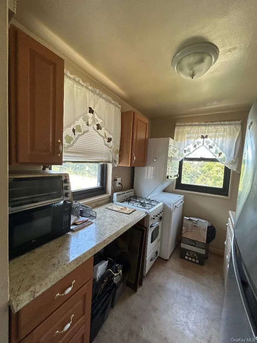 158 06 Cross Island Parkway, New York, NY, 1 Bedroom Bedrooms, 4 Rooms Rooms,1 BathroomBathrooms,Residential,For Rent,Cross Island,0,1015864 158 06 Cross Island Parkway, New York, NY, 1 Bedroom Bedrooms, 4 Rooms Rooms,1 BathroomBathrooms,Residential,For Rent,Cross Island,0,1015864