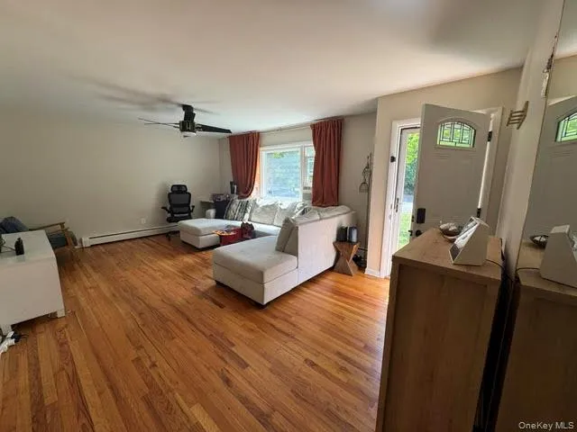 63 Hueg Place, Crawford, NY, 3 Bedrooms Bedrooms, 6 Rooms Rooms,1 BathroomBathrooms,Residential Lease,For Rent,Hueg,0,1015865 63 Hueg Place, Crawford, NY, 3 Bedrooms Bedrooms, 6 Rooms Rooms,1 BathroomBathrooms,Residential Lease,For Rent,Hueg,0,1015865