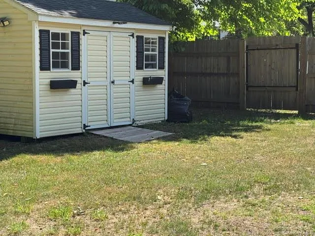 63 Hueg Place, Crawford, NY, 3 Bedrooms Bedrooms, 6 Rooms Rooms,1 BathroomBathrooms,Residential Lease,For Rent,Hueg,0,1015865 63 Hueg Place, Crawford, NY, 3 Bedrooms Bedrooms, 6 Rooms Rooms,1 BathroomBathrooms,Residential Lease,For Rent,Hueg,0,1015865
