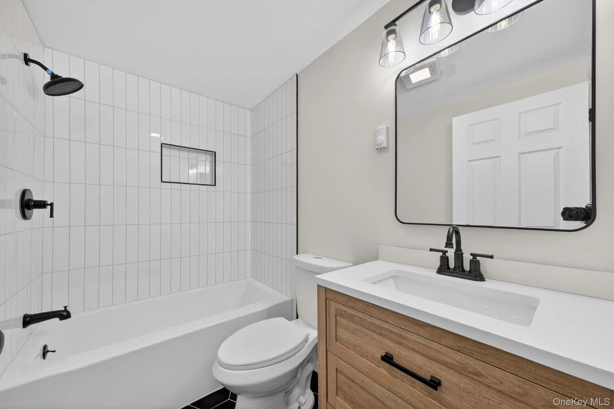 145 Van Wagner Road, Poughkeepsie (town), NY, 3 Bedrooms Bedrooms, 6 Rooms Rooms,2 BathroomsBathrooms,Residential,For Rent,Van Wagner,0,1015869 145 Van Wagner Road, Poughkeepsie (town), NY, 3 Bedrooms Bedrooms, 6 Rooms Rooms,2 BathroomsBathrooms,Residential,For Rent,Van Wagner,0,1015869