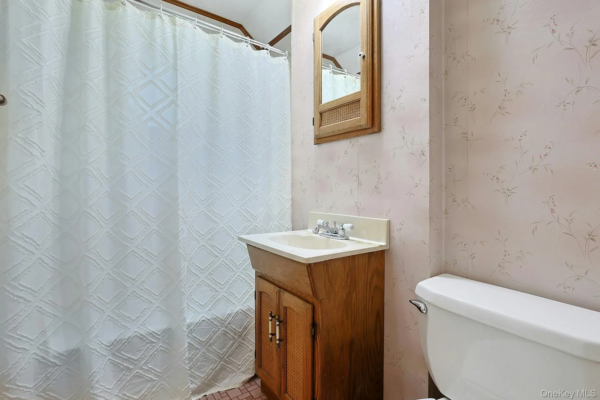 445 Sunnyside Lane, Greenburgh, NY, 4 Bedrooms Bedrooms, 6 Rooms Rooms,2 BathroomsBathrooms,Residential,For Rent,Sunnyside,0,1015870 445 Sunnyside Lane, Greenburgh, NY, 4 Bedrooms Bedrooms, 6 Rooms Rooms,2 BathroomsBathrooms,Residential,For Rent,Sunnyside,0,1015870