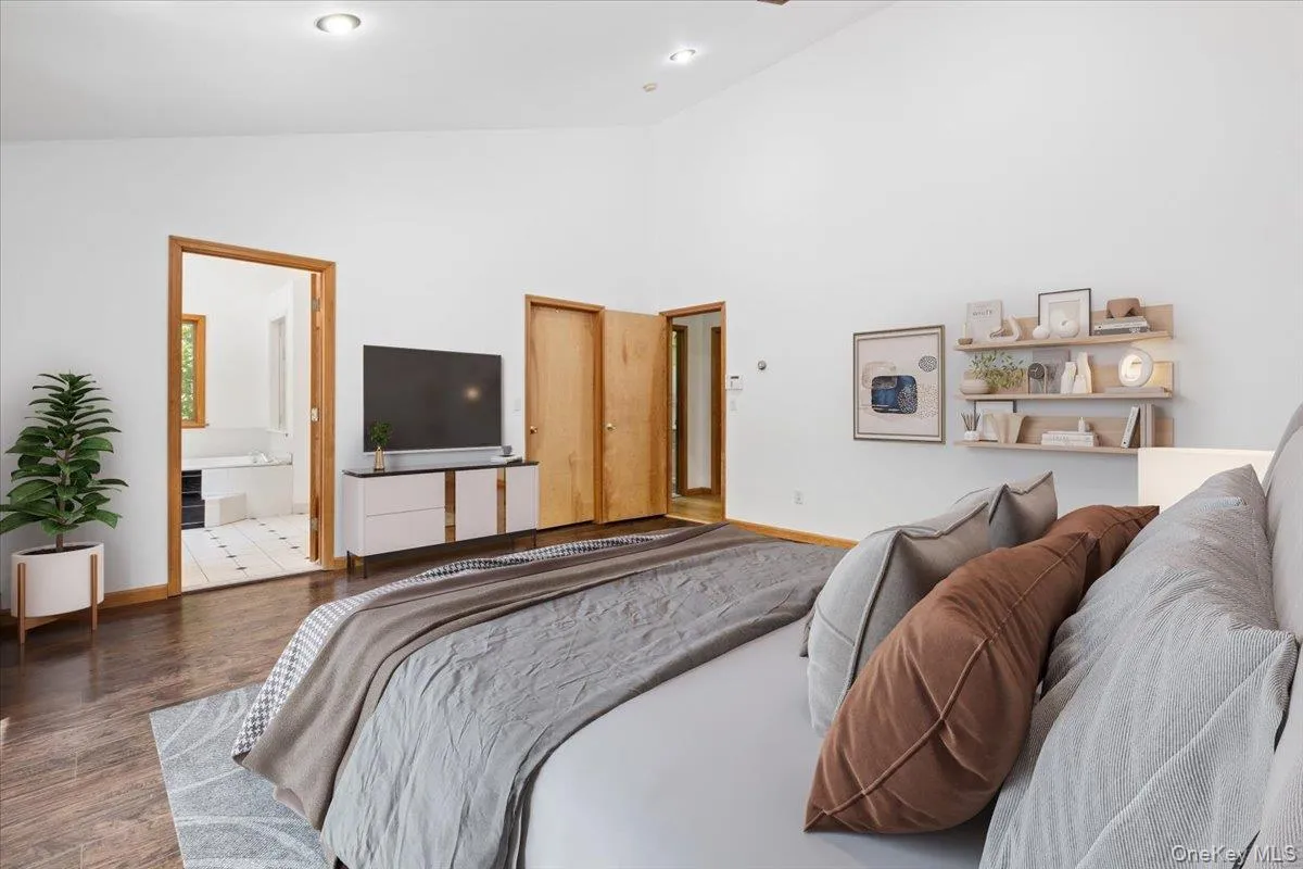 56 School Street, Cortlandt, NY, 3 Bedrooms Bedrooms, 12 Rooms Rooms,3 BathroomsBathrooms,Residential,For Rent,School,0,1015872 56 School Street, Cortlandt, NY, 3 Bedrooms Bedrooms, 12 Rooms Rooms,3 BathroomsBathrooms,Residential,For Rent,School,0,1015872