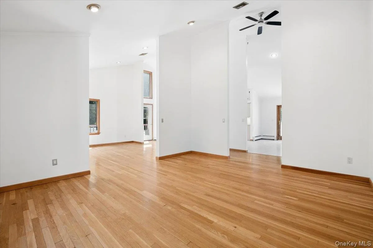 56 School Street, Cortlandt, NY, 3 Bedrooms Bedrooms, 12 Rooms Rooms,3 BathroomsBathrooms,Residential,For Rent,School,0,1015872 56 School Street, Cortlandt, NY, 3 Bedrooms Bedrooms, 12 Rooms Rooms,3 BathroomsBathrooms,Residential,For Rent,School,0,1015872