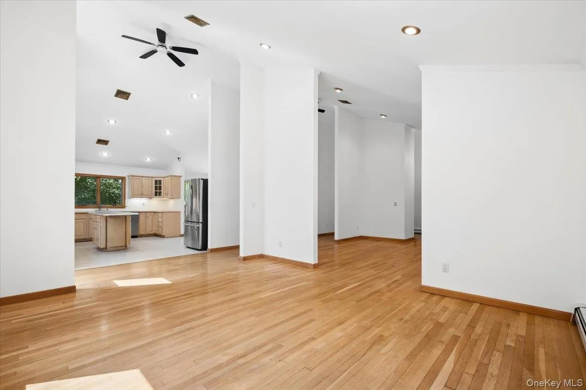 56 School Street, Cortlandt, NY, 3 Bedrooms Bedrooms, 12 Rooms Rooms,3 BathroomsBathrooms,Residential,For Rent,School,0,1015872 56 School Street, Cortlandt, NY, 3 Bedrooms Bedrooms, 12 Rooms Rooms,3 BathroomsBathrooms,Residential,For Rent,School,0,1015872