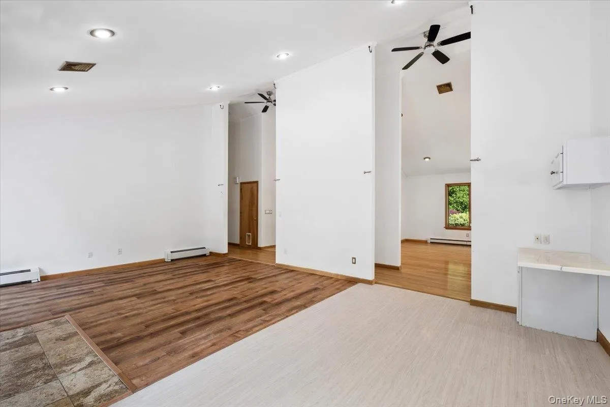 56 School Street, Cortlandt, NY, 3 Bedrooms Bedrooms, 12 Rooms Rooms,3 BathroomsBathrooms,Residential,For Rent,School,0,1015872 56 School Street, Cortlandt, NY, 3 Bedrooms Bedrooms, 12 Rooms Rooms,3 BathroomsBathrooms,Residential,For Rent,School,0,1015872