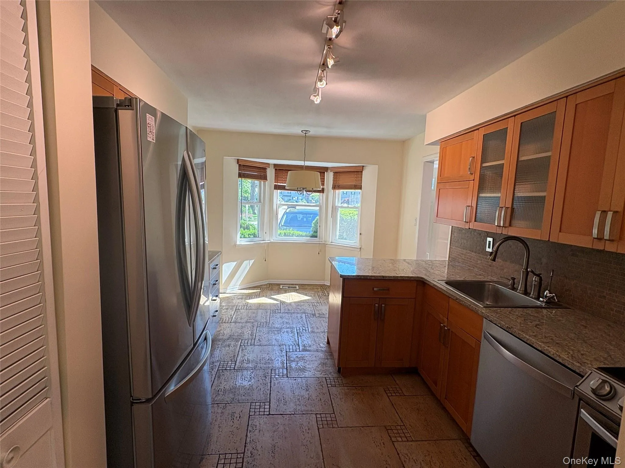 5 Manors Drive, Oyster Bay, NY, 3 Bedrooms Bedrooms, 5 Rooms Rooms,2 BathroomsBathrooms,Residential Lease,For Rent,Manors,0,1015873 5 Manors Drive, Oyster Bay, NY, 3 Bedrooms Bedrooms, 5 Rooms Rooms,2 BathroomsBathrooms,Residential Lease,For Rent,Manors,0,1015873