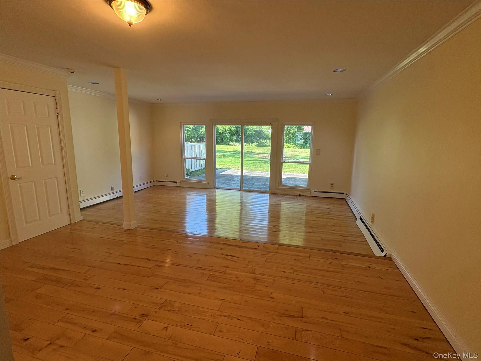 5 Manors Drive, Oyster Bay, NY, 3 Bedrooms Bedrooms, 5 Rooms Rooms,2 BathroomsBathrooms,Residential Lease,For Rent,Manors,0,1015873 5 Manors Drive, Oyster Bay, NY, 3 Bedrooms Bedrooms, 5 Rooms Rooms,2 BathroomsBathrooms,Residential Lease,For Rent,Manors,0,1015873