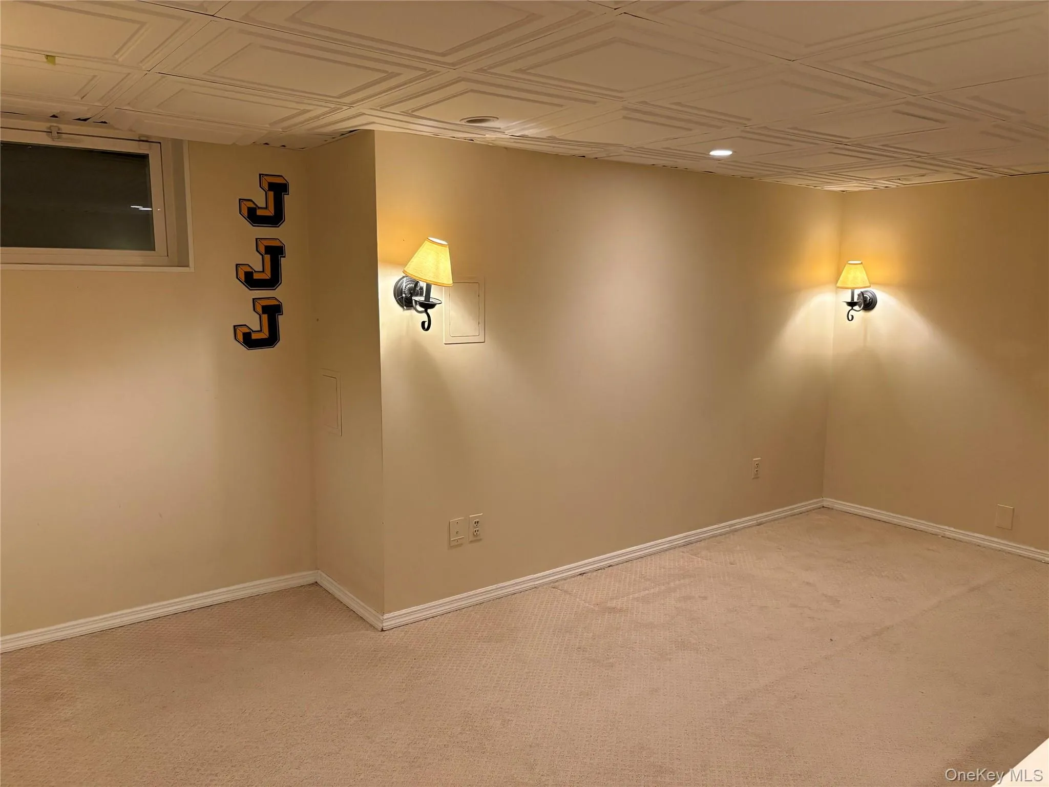5 Manors Drive, Oyster Bay, NY, 3 Bedrooms Bedrooms, 5 Rooms Rooms,2 BathroomsBathrooms,Residential Lease,For Rent,Manors,0,1015873 5 Manors Drive, Oyster Bay, NY, 3 Bedrooms Bedrooms, 5 Rooms Rooms,2 BathroomsBathrooms,Residential Lease,For Rent,Manors,0,1015873