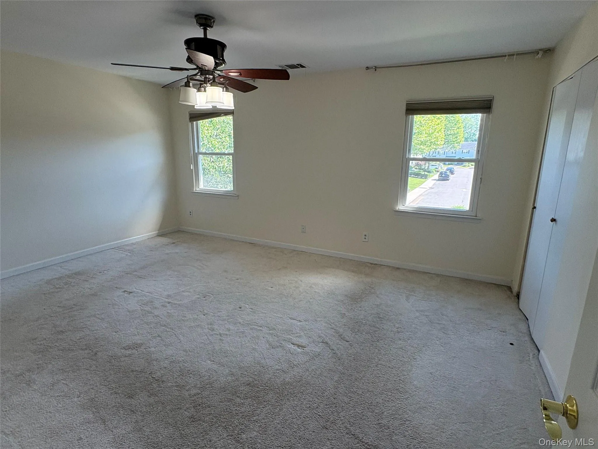 5 Manors Drive, Oyster Bay, NY, 3 Bedrooms Bedrooms, 5 Rooms Rooms,2 BathroomsBathrooms,Residential Lease,For Rent,Manors,0,1015873 5 Manors Drive, Oyster Bay, NY, 3 Bedrooms Bedrooms, 5 Rooms Rooms,2 BathroomsBathrooms,Residential Lease,For Rent,Manors,0,1015873