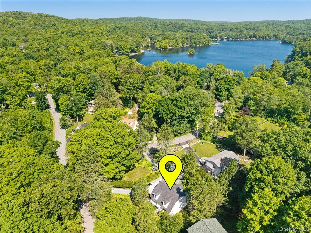 71 Pudding Street, Putnam Valley, NY, 3 Bedrooms Bedrooms, 6 Rooms Rooms,1 BathroomBathrooms,Residential,For Rent,Pudding,0,1015874 71 Pudding Street, Putnam Valley, NY, 3 Bedrooms Bedrooms, 6 Rooms Rooms,1 BathroomBathrooms,Residential,For Rent,Pudding,0,1015874
