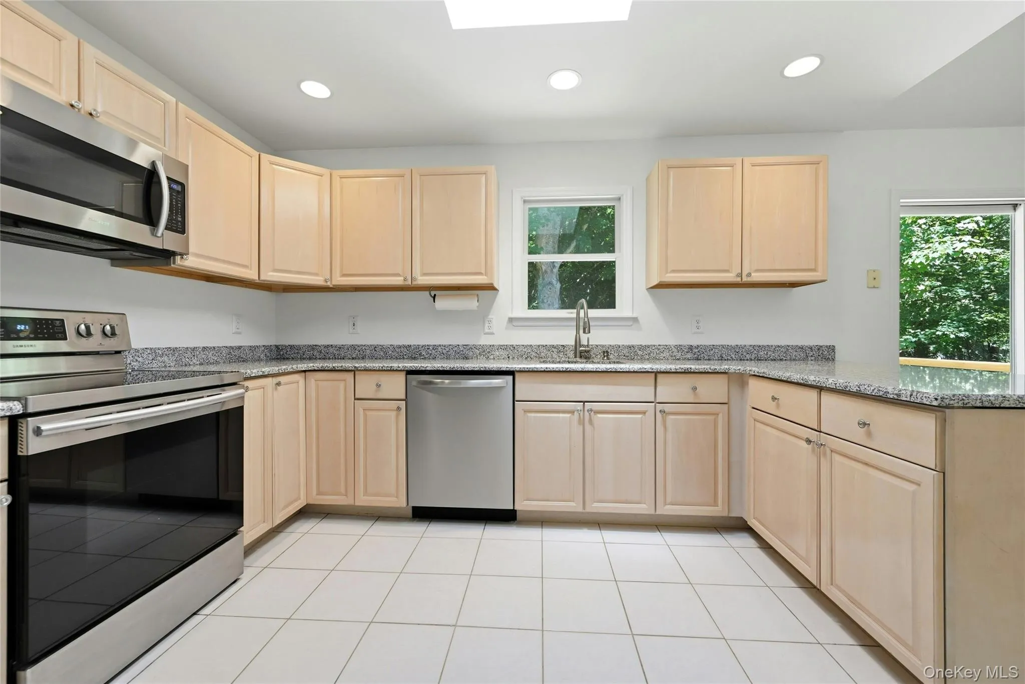 2675 Kerwin Boulevard, Southold, NY, 3 Bedrooms Bedrooms, 7 Rooms Rooms,2 BathroomsBathrooms,Residential,For Rent,Kerwin,0,1015877 2675 Kerwin Boulevard, Southold, NY, 3 Bedrooms Bedrooms, 7 Rooms Rooms,2 BathroomsBathrooms,Residential,For Rent,Kerwin,0,1015877