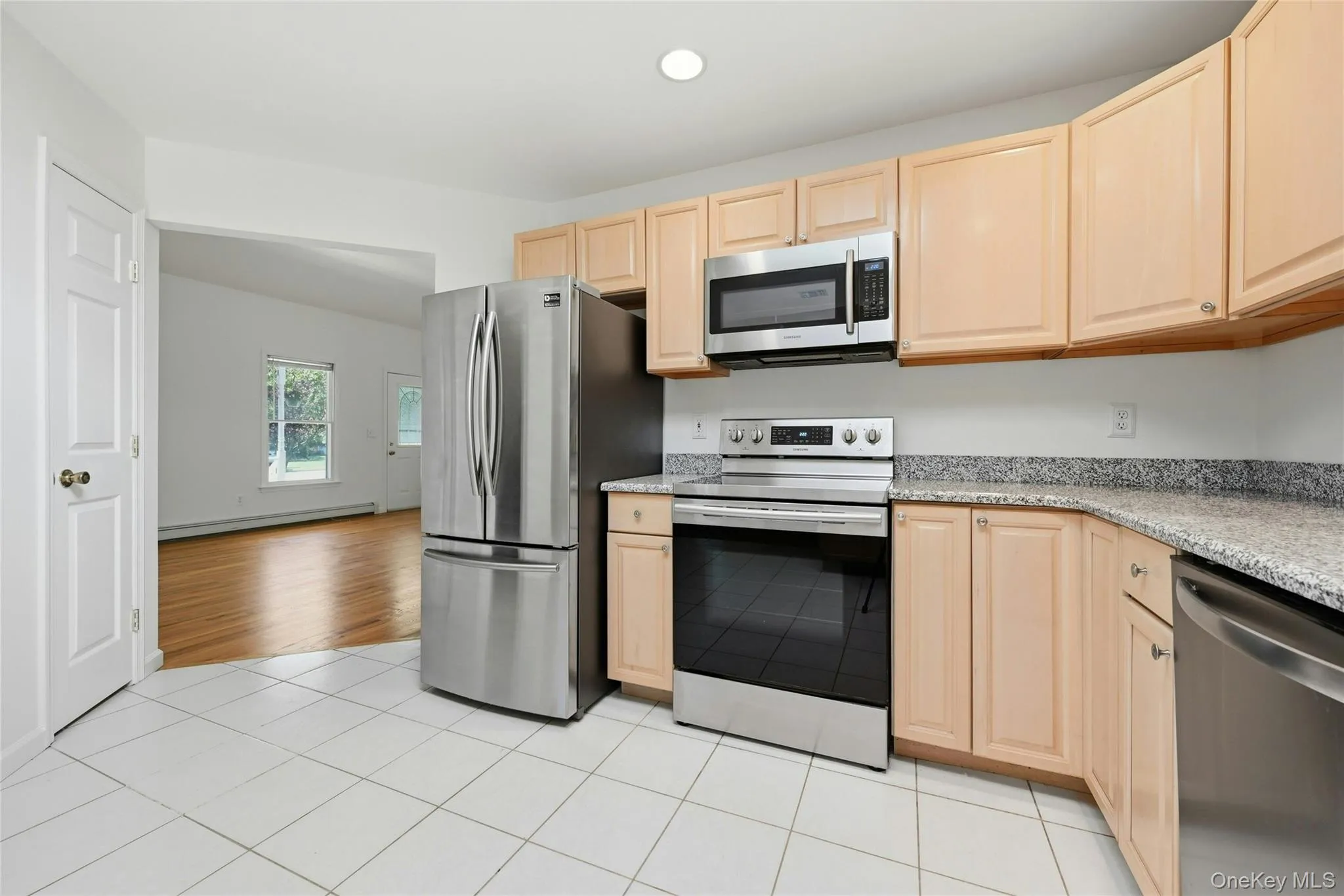 2675 Kerwin Boulevard, Southold, NY, 3 Bedrooms Bedrooms, 7 Rooms Rooms,2 BathroomsBathrooms,Residential,For Rent,Kerwin,0,1015877 2675 Kerwin Boulevard, Southold, NY, 3 Bedrooms Bedrooms, 7 Rooms Rooms,2 BathroomsBathrooms,Residential,For Rent,Kerwin,0,1015877