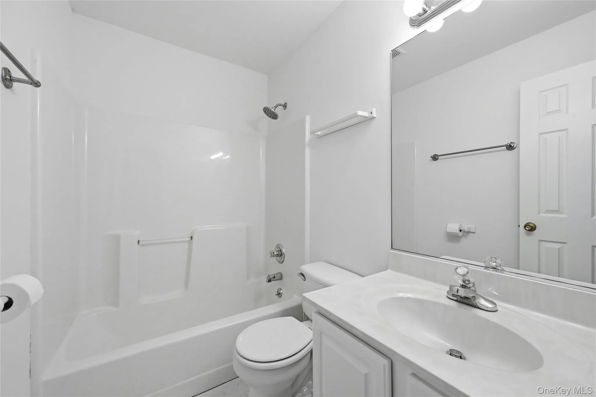 2675 Kerwin Boulevard, Southold, NY, 3 Bedrooms Bedrooms, 7 Rooms Rooms,2 BathroomsBathrooms,Residential,For Rent,Kerwin,0,1015877 2675 Kerwin Boulevard, Southold, NY, 3 Bedrooms Bedrooms, 7 Rooms Rooms,2 BathroomsBathrooms,Residential,For Rent,Kerwin,0,1015877