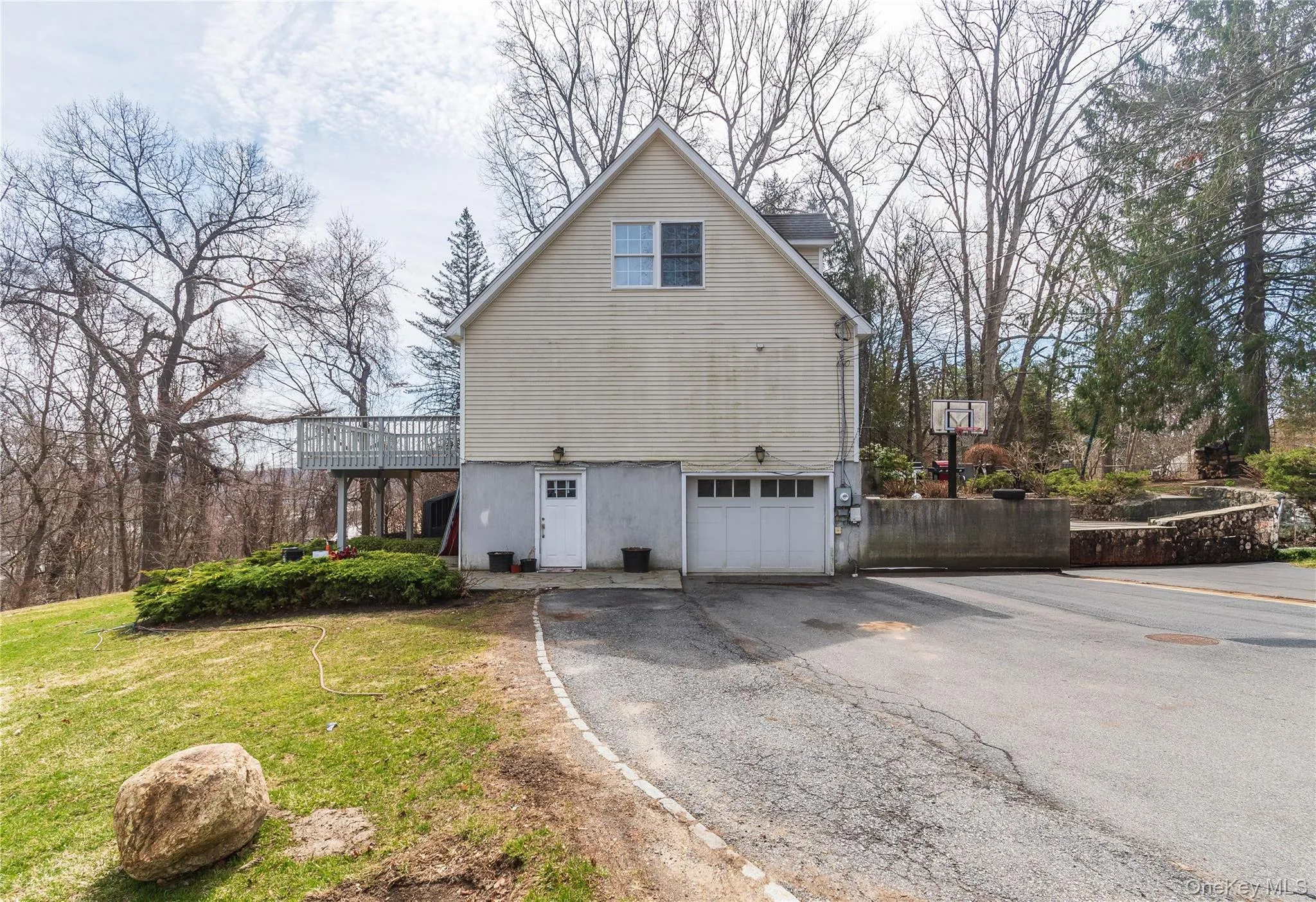 63 South Road, Southeast, NY, 3 Bedrooms Bedrooms, 8 Rooms Rooms,3 BathroomsBathrooms,Residential,For Rent,South,0,1015882 63 South Road, Southeast, NY, 3 Bedrooms Bedrooms, 8 Rooms Rooms,3 BathroomsBathrooms,Residential,For Rent,South,0,1015882