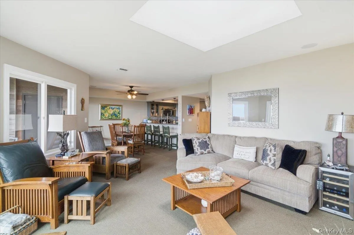 606 Fox Hill Drive, Riverhead, NY, 2 Bedrooms Bedrooms, 6 Rooms Rooms,2 BathroomsBathrooms,Residential,For Rent,Fox Hill,0,1015883 606 Fox Hill Drive, Riverhead, NY, 2 Bedrooms Bedrooms, 6 Rooms Rooms,2 BathroomsBathrooms,Residential,For Rent,Fox Hill,0,1015883