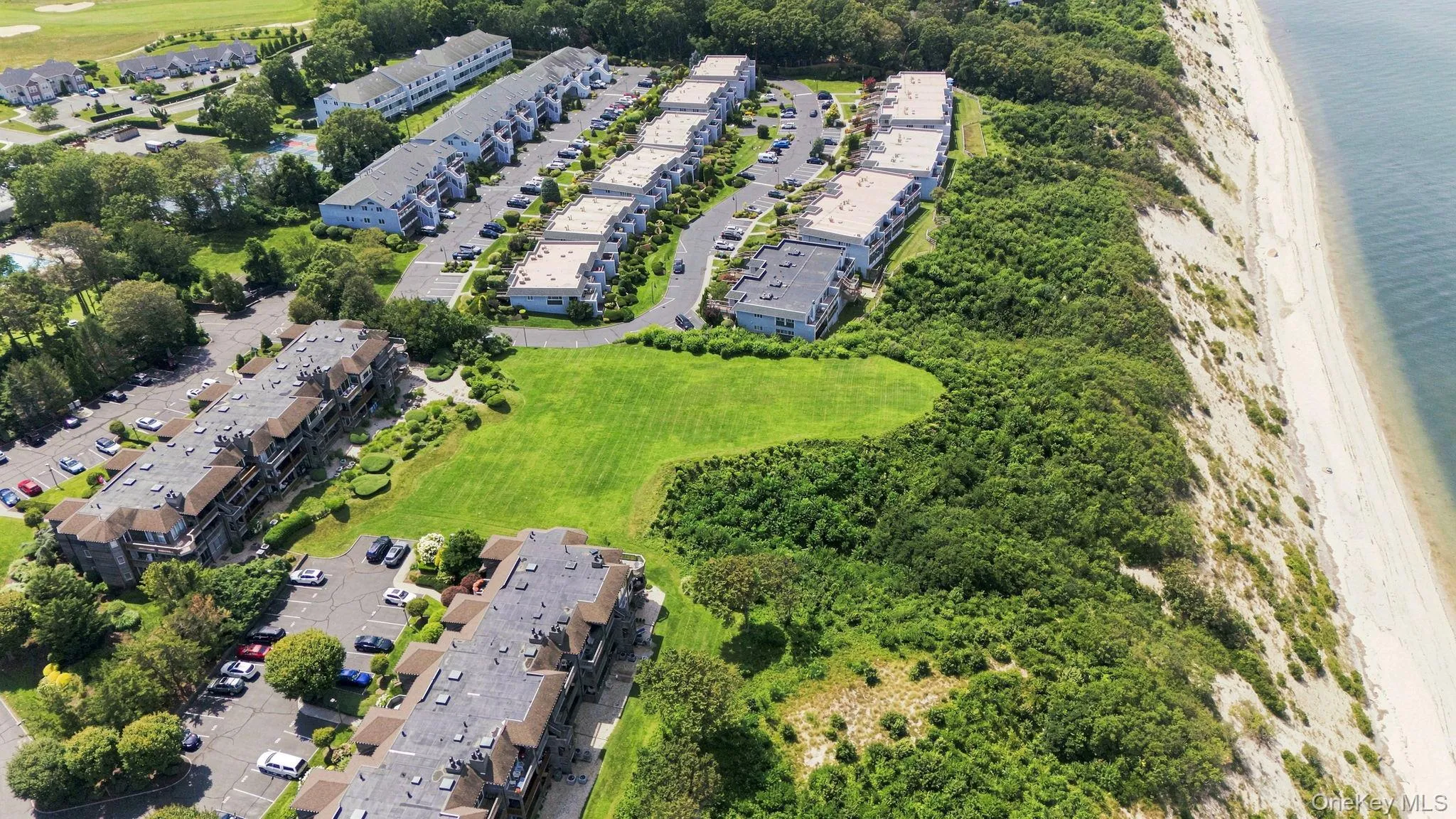 606 Fox Hill Drive, Riverhead, NY, 3 Bedrooms Bedrooms, 6 Rooms Rooms,2 BathroomsBathrooms,Residential,For Rent,Fox Hill,0,1015883 606 Fox Hill Drive, Riverhead, NY, 3 Bedrooms Bedrooms, 6 Rooms Rooms,2 BathroomsBathrooms,Residential,For Rent,Fox Hill,0,1015883