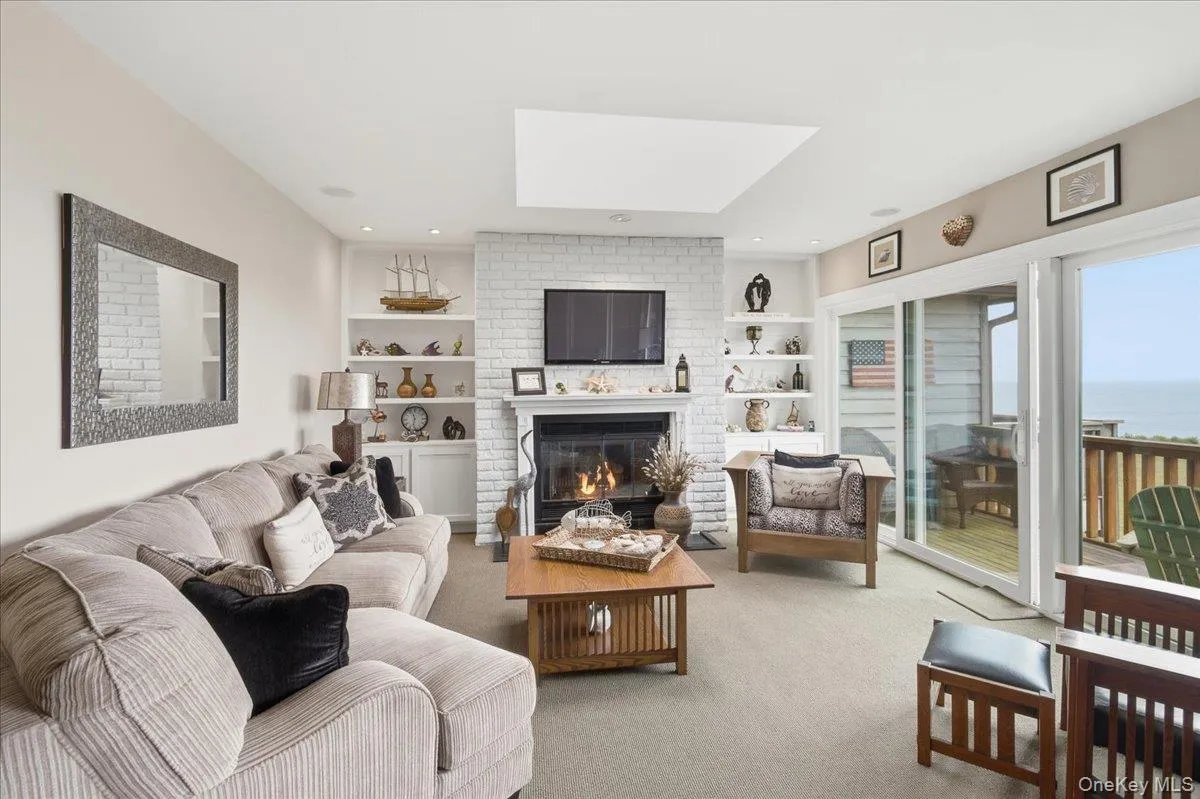 606 Fox Hill Drive, Riverhead, NY, 2 Bedrooms Bedrooms, 6 Rooms Rooms,2 BathroomsBathrooms,Residential,For Rent,Fox Hill,0,1015883 606 Fox Hill Drive, Riverhead, NY, 2 Bedrooms Bedrooms, 6 Rooms Rooms,2 BathroomsBathrooms,Residential,For Rent,Fox Hill,0,1015883