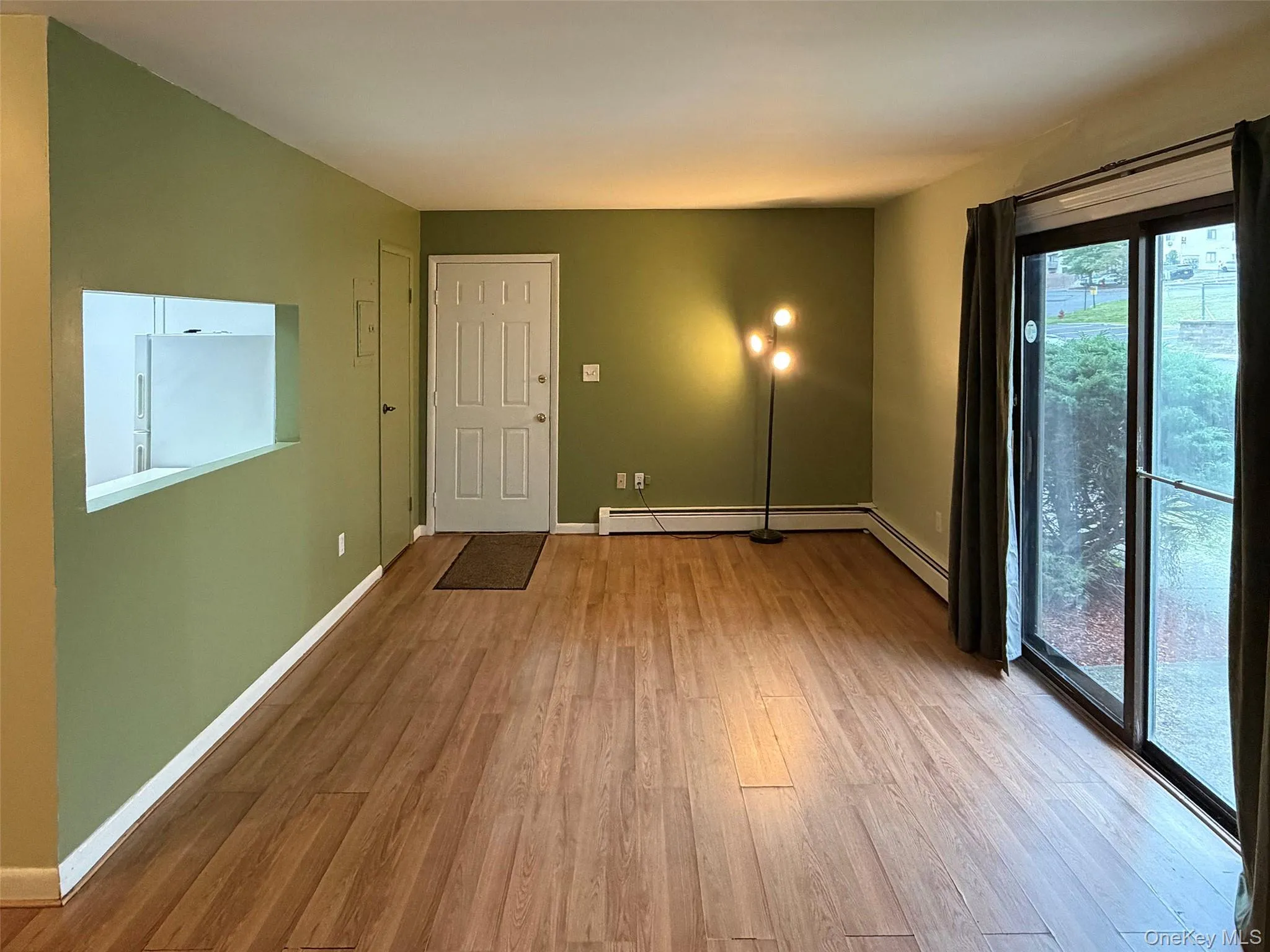 394 Concord Lane, Middletown, NY, 1 Bedroom Bedrooms, 3 Rooms Rooms,1 BathroomBathrooms,Residential,For Rent,Concord,0,KEY1015893 394 Concord Lane, Middletown, NY, 1 Bedroom Bedrooms, 3 Rooms Rooms,1 BathroomBathrooms,Residential,For Rent,Concord,0,KEY1015893