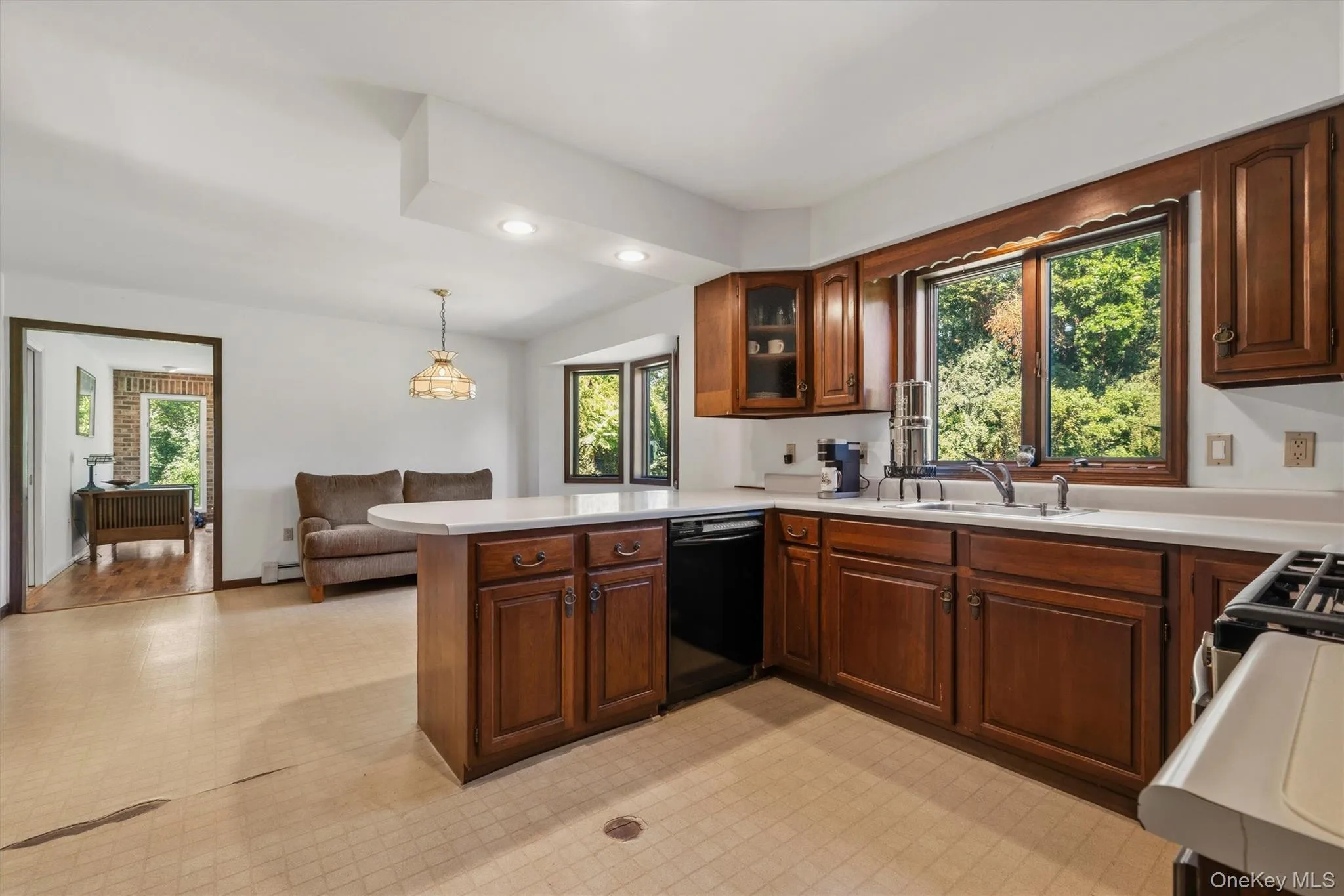 180 Sarah Wells Trail, Hamptonburgh, NY, 5 Bedrooms Bedrooms, 11 Rooms Rooms,2 BathroomsBathrooms,Residential,For Rent,Sarah Wells,0,1015894 180 Sarah Wells Trail, Hamptonburgh, NY, 5 Bedrooms Bedrooms, 11 Rooms Rooms,2 BathroomsBathrooms,Residential,For Rent,Sarah Wells,0,1015894