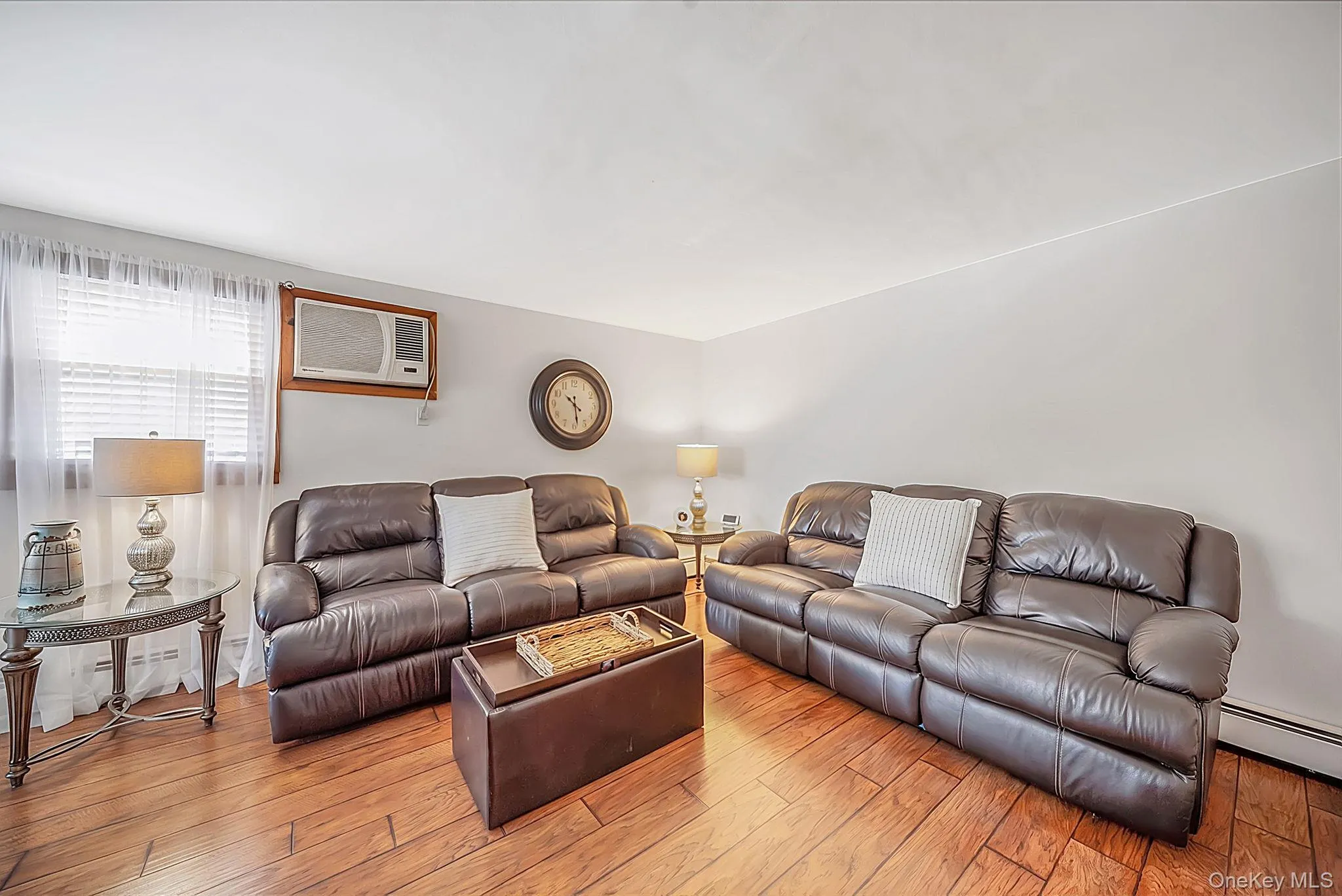 36 Sunrise Lane, Hempstead, NY, 4 Bedrooms Bedrooms, 8 Rooms Rooms,2 BathroomsBathrooms,Residential,For Rent,Sunrise,0,KEY1015895 36 Sunrise Lane, Hempstead, NY, 4 Bedrooms Bedrooms, 8 Rooms Rooms,2 BathroomsBathrooms,Residential,For Rent,Sunrise,0,KEY1015895