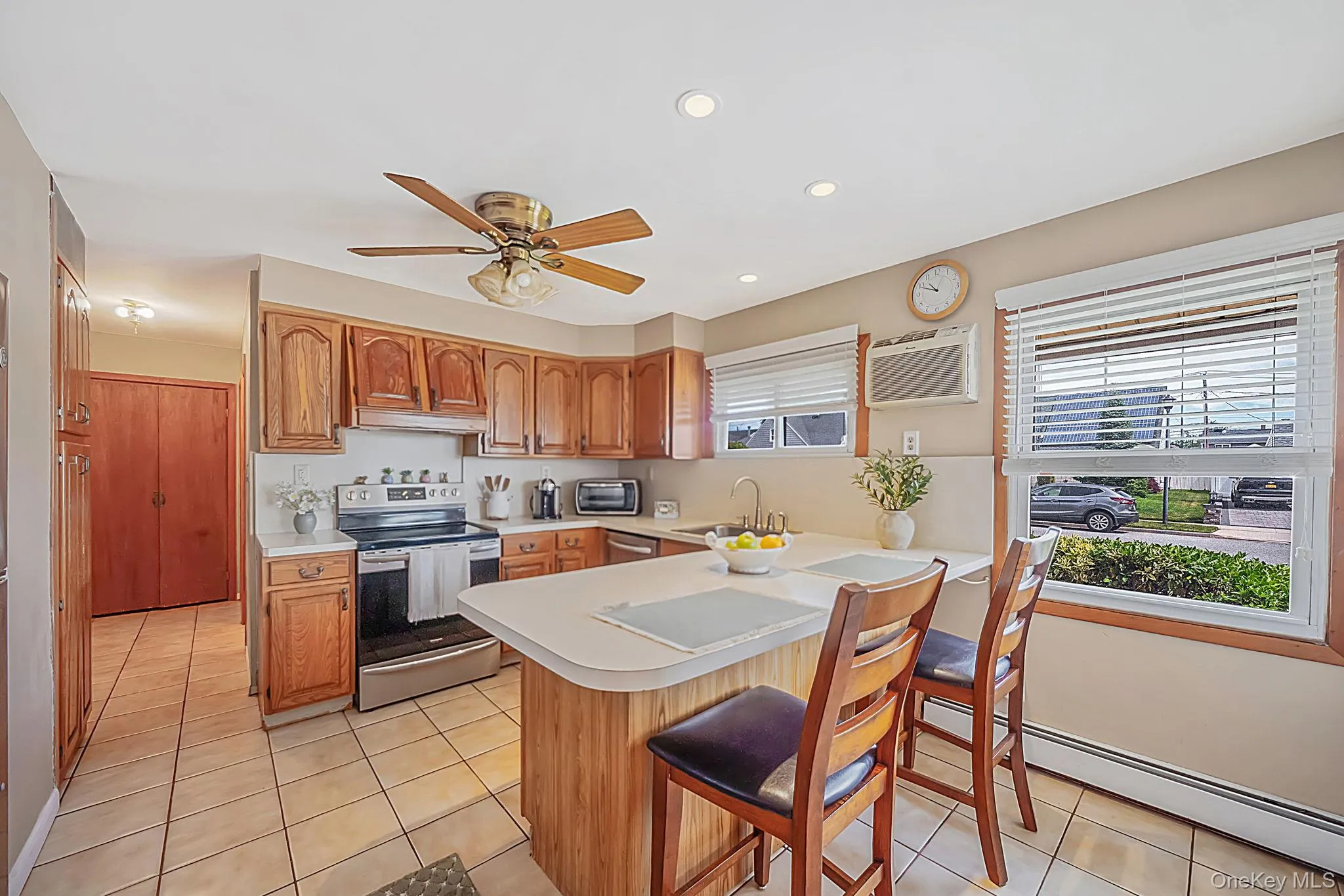 36 Sunrise Lane, Hempstead, NY, 4 Bedrooms Bedrooms, 8 Rooms Rooms,2 BathroomsBathrooms,Residential,For Rent,Sunrise,0,KEY1015895 36 Sunrise Lane, Hempstead, NY, 4 Bedrooms Bedrooms, 8 Rooms Rooms,2 BathroomsBathrooms,Residential,For Rent,Sunrise,0,KEY1015895