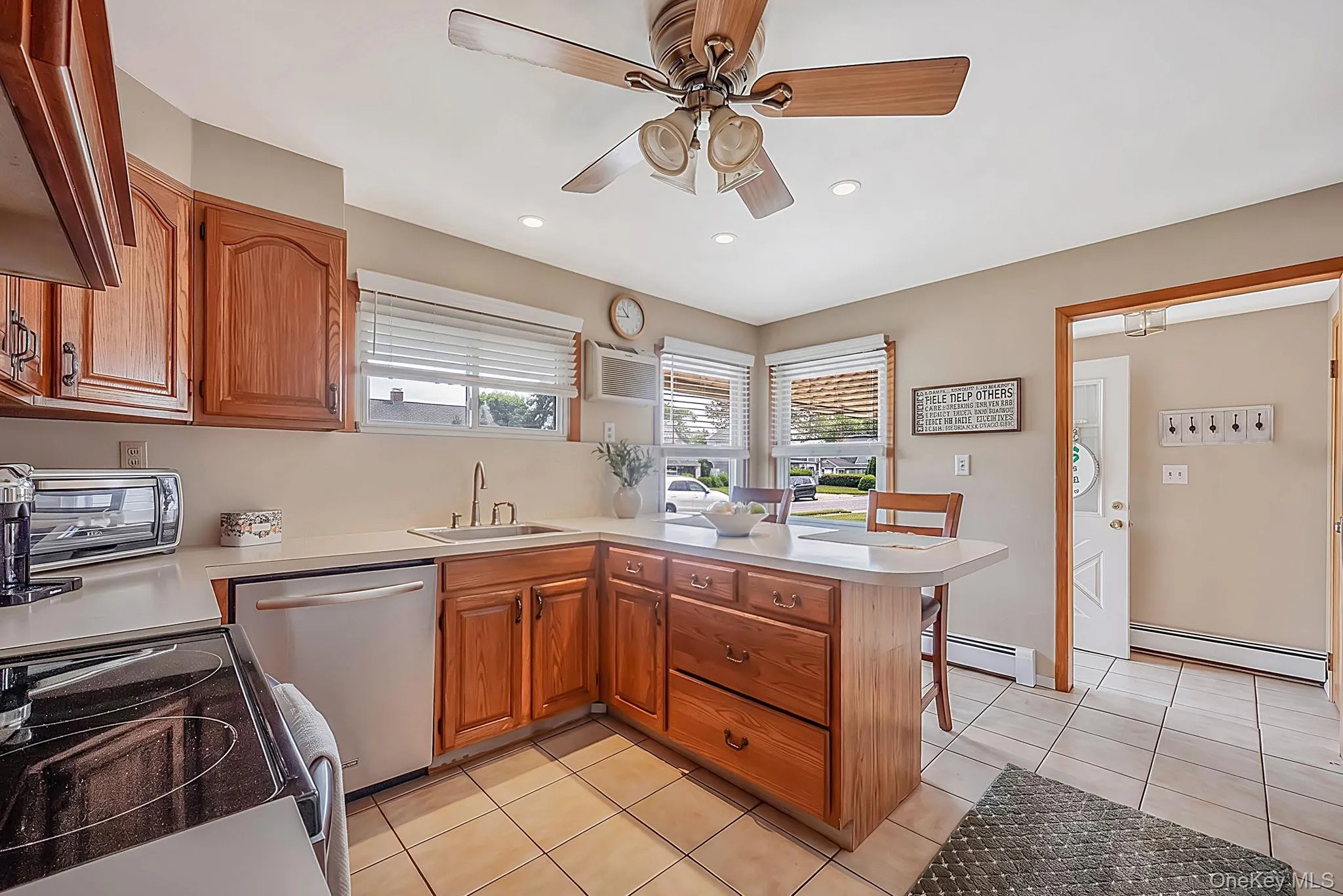 36 Sunrise Lane, Hempstead, NY, 4 Bedrooms Bedrooms, 8 Rooms Rooms,2 BathroomsBathrooms,Residential,For Rent,Sunrise,0,KEY1015895 36 Sunrise Lane, Hempstead, NY, 4 Bedrooms Bedrooms, 8 Rooms Rooms,2 BathroomsBathrooms,Residential,For Rent,Sunrise,0,KEY1015895