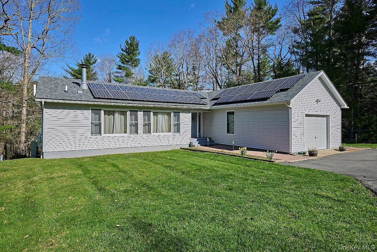 39 Pitio Road, Lumberland, NY, 3 Bedrooms Bedrooms, 10 Rooms Rooms,3 BathroomsBathrooms,Residential,For Rent,Pitio,0,1015910 39 Pitio Road, Lumberland, NY, 3 Bedrooms Bedrooms, 10 Rooms Rooms,3 BathroomsBathrooms,Residential,For Rent,Pitio,0,1015910