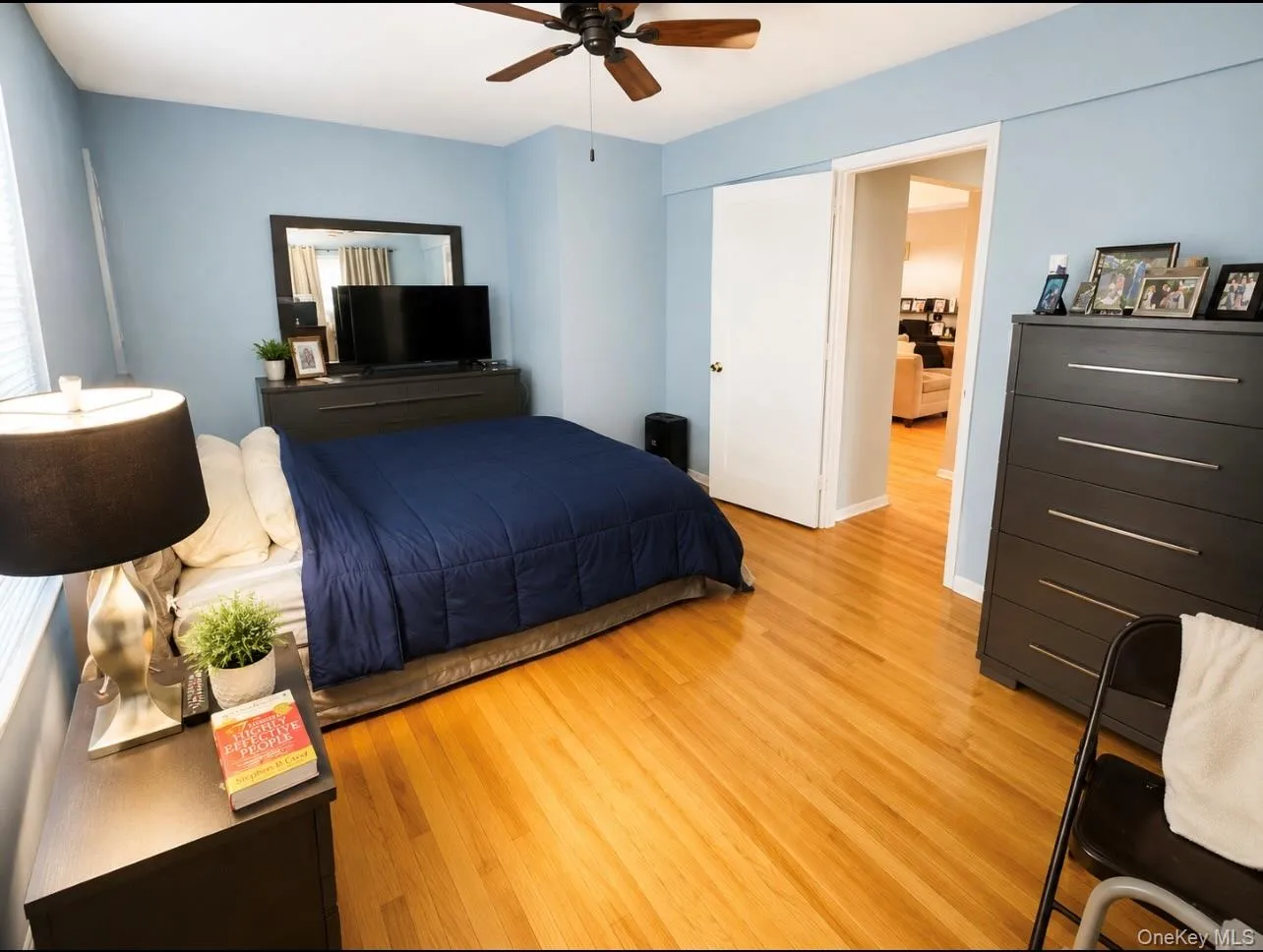 194 Smith Street, Hempstead, NY, 1 Bedroom Bedrooms, 3 Rooms Rooms,1 BathroomBathrooms,Residential Lease,For Rent,Smith,0,1015911 194 Smith Street, Hempstead, NY, 1 Bedroom Bedrooms, 3 Rooms Rooms,1 BathroomBathrooms,Residential Lease,For Rent,Smith,0,1015911