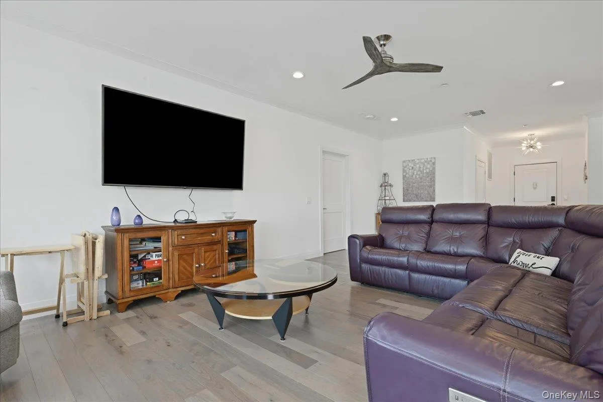 33204 Spruce Pond Circle, Oyster Bay, NY, 2 Bedrooms Bedrooms, 5 Rooms Rooms,2 BathroomsBathrooms,Residential,For Rent,Spruce Pond,0,1015912 33204 Spruce Pond Circle, Oyster Bay, NY, 2 Bedrooms Bedrooms, 5 Rooms Rooms,2 BathroomsBathrooms,Residential,For Rent,Spruce Pond,0,1015912