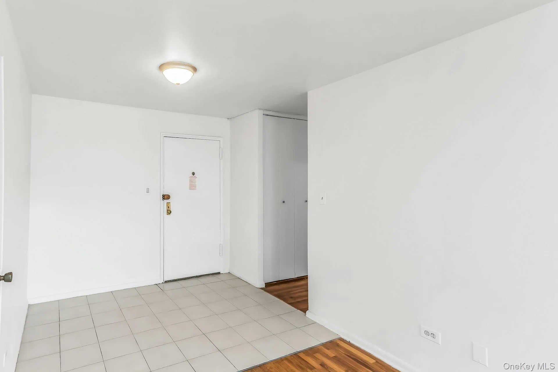 209-39 23rd Avenue, New York, NY, 2 Bedrooms Bedrooms, 5 Rooms Rooms,2 BathroomsBathrooms,Residential,For Rent,23rd,0,1015913 209-39 23rd Avenue, New York, NY, 2 Bedrooms Bedrooms, 5 Rooms Rooms,2 BathroomsBathrooms,Residential,For Rent,23rd,0,1015913