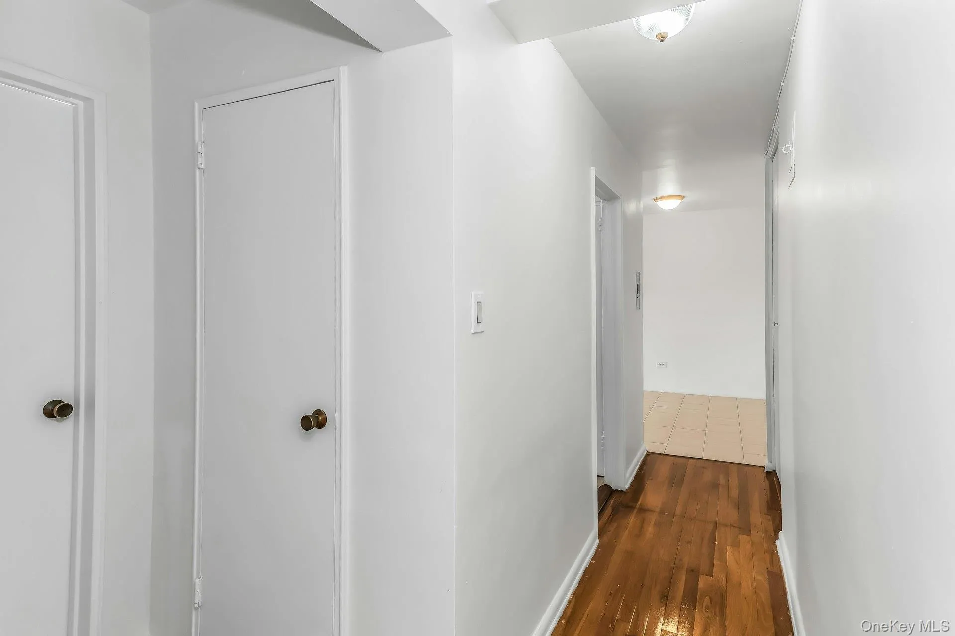 209-39 23rd Avenue, New York, NY, 2 Bedrooms Bedrooms, 5 Rooms Rooms,2 BathroomsBathrooms,Residential,For Rent,23rd,0,1015913 209-39 23rd Avenue, New York, NY, 2 Bedrooms Bedrooms, 5 Rooms Rooms,2 BathroomsBathrooms,Residential,For Rent,23rd,0,1015913