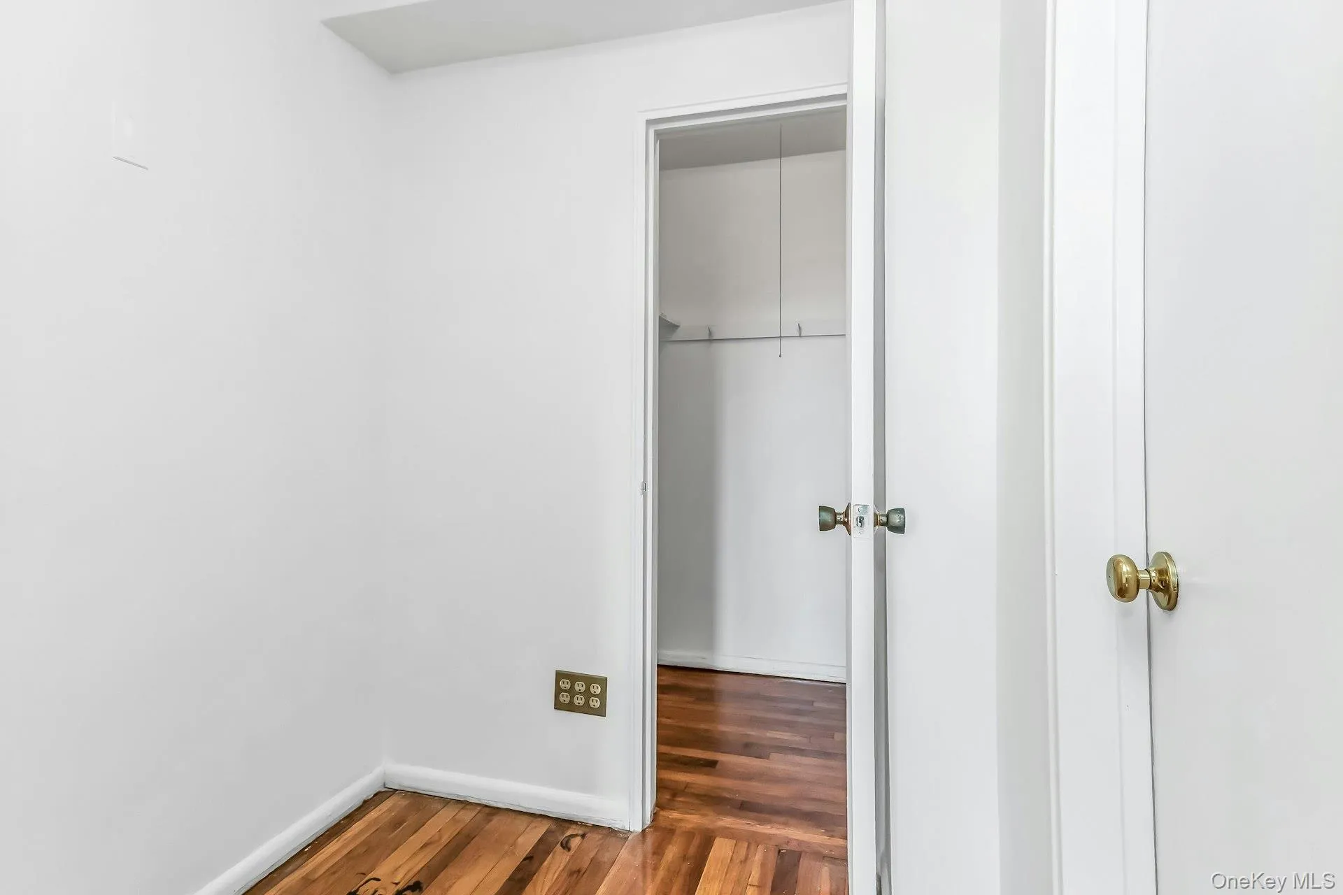 209-39 23rd Avenue, New York, NY, 2 Bedrooms Bedrooms, 5 Rooms Rooms,2 BathroomsBathrooms,Residential,For Rent,23rd,0,1015913 209-39 23rd Avenue, New York, NY, 2 Bedrooms Bedrooms, 5 Rooms Rooms,2 BathroomsBathrooms,Residential,For Rent,23rd,0,1015913
