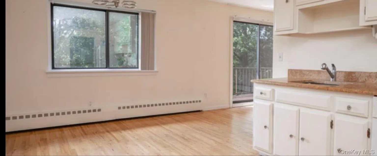 2 Lawrence Park Drive, Orangetown, NY, 2 Bedrooms Bedrooms, 5 Rooms Rooms,1 BathroomBathrooms,Residential,For Rent,Lawrence Park,0,1015918 2 Lawrence Park Drive, Orangetown, NY, 2 Bedrooms Bedrooms, 5 Rooms Rooms,1 BathroomBathrooms,Residential,For Rent,Lawrence Park,0,1015918
