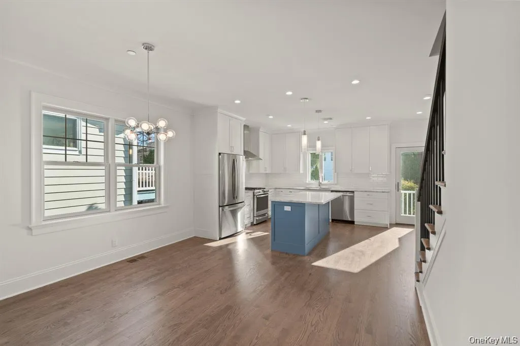 31 Maple Avenue, Harrison, NY, 3 Bedrooms Bedrooms, 7 Rooms Rooms,3 BathroomsBathrooms,Residential Lease,For Rent,Maple,0,1015919 31 Maple Avenue, Harrison, NY, 3 Bedrooms Bedrooms, 7 Rooms Rooms,3 BathroomsBathrooms,Residential Lease,For Rent,Maple,0,1015919