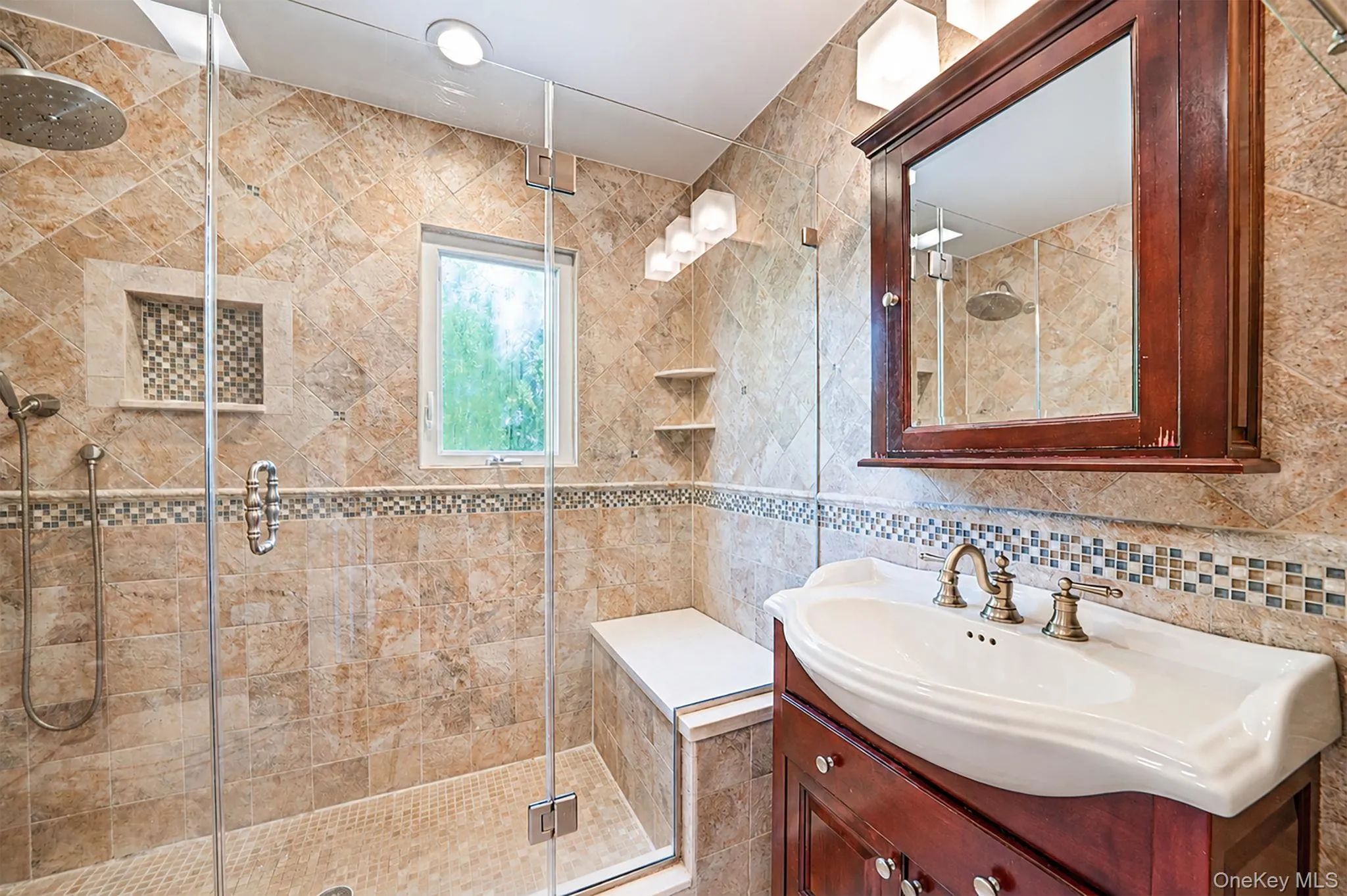 Primary En-Suite Bathroom with Rainhead Primary En-Suite Bathroom with Rainhead