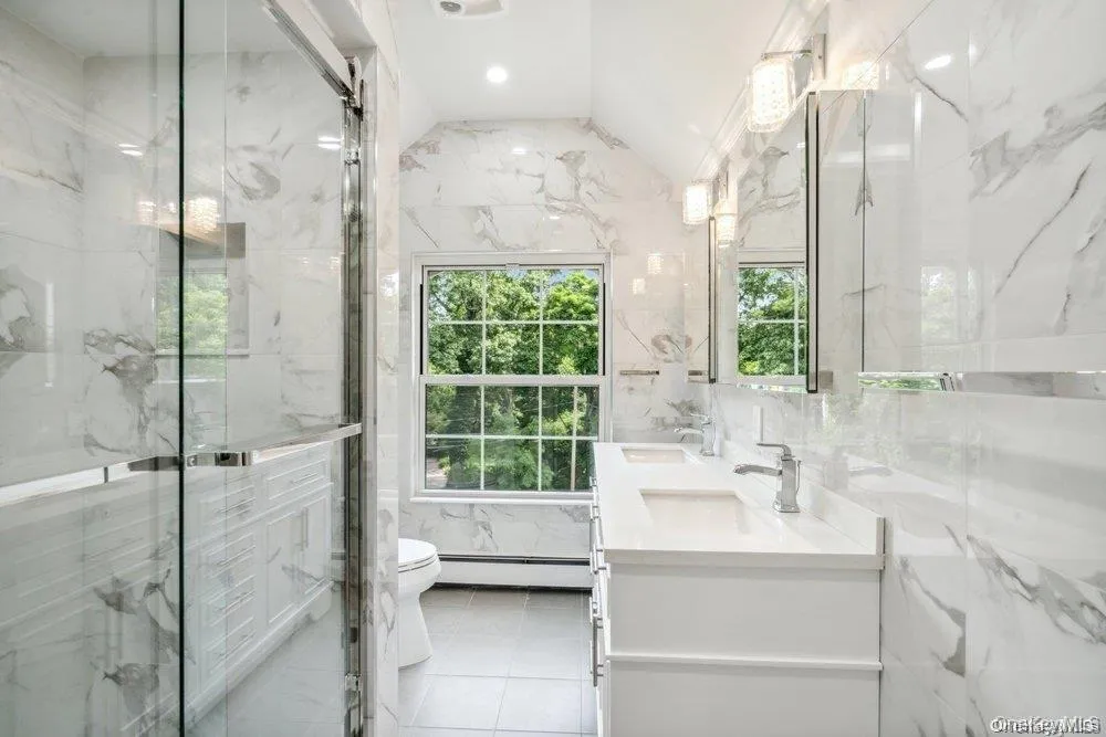 9 The Intervale, North Hempstead, NY, 5 Bedrooms Bedrooms, 11 Rooms Rooms,4 BathroomsBathrooms,Residential Lease,For Rent,The Intervale,0,1015922 9 The Intervale, North Hempstead, NY, 5 Bedrooms Bedrooms, 11 Rooms Rooms,4 BathroomsBathrooms,Residential Lease,For Rent,The Intervale,0,1015922