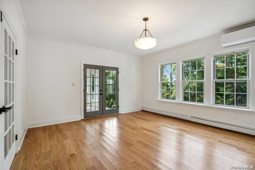 9 The Intervale, North Hempstead, NY, 5 Bedrooms Bedrooms, 11 Rooms Rooms,4 BathroomsBathrooms,Residential Lease,For Rent,The Intervale,0,1015922 9 The Intervale, North Hempstead, NY, 5 Bedrooms Bedrooms, 11 Rooms Rooms,4 BathroomsBathrooms,Residential Lease,For Rent,The Intervale,0,1015922