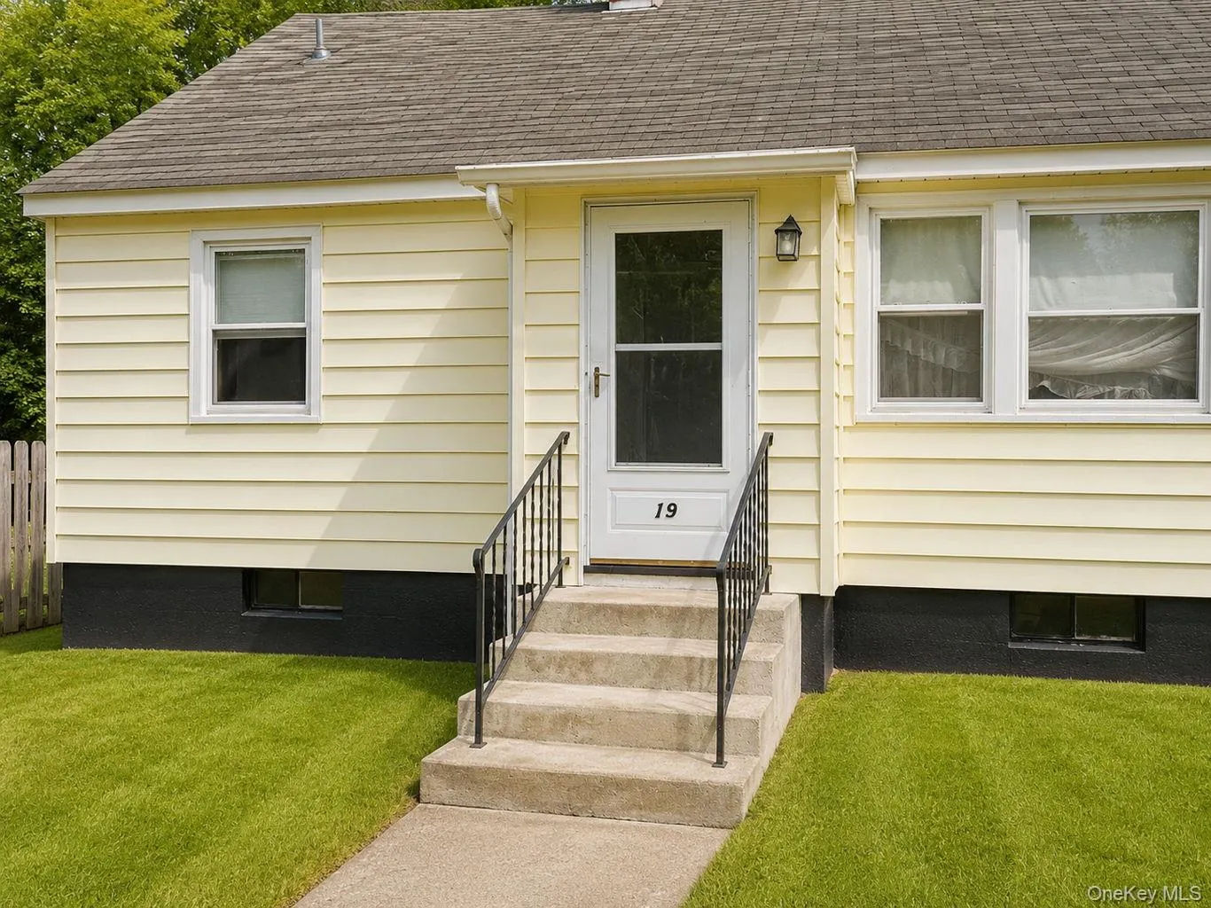 19 East Avenue, Montgomery, NY, 4 Bedrooms Bedrooms, 7 Rooms Rooms,1 BathroomBathrooms,Residential,For Rent,East,0,1015923 19 East Avenue, Montgomery, NY, 4 Bedrooms Bedrooms, 7 Rooms Rooms,1 BathroomBathrooms,Residential,For Rent,East,0,1015923
